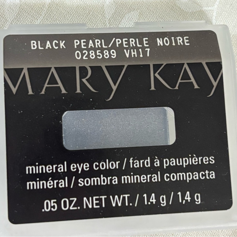 Mary Kay Black Pearl Goth Grunge 90s Mineral Eyeshadow